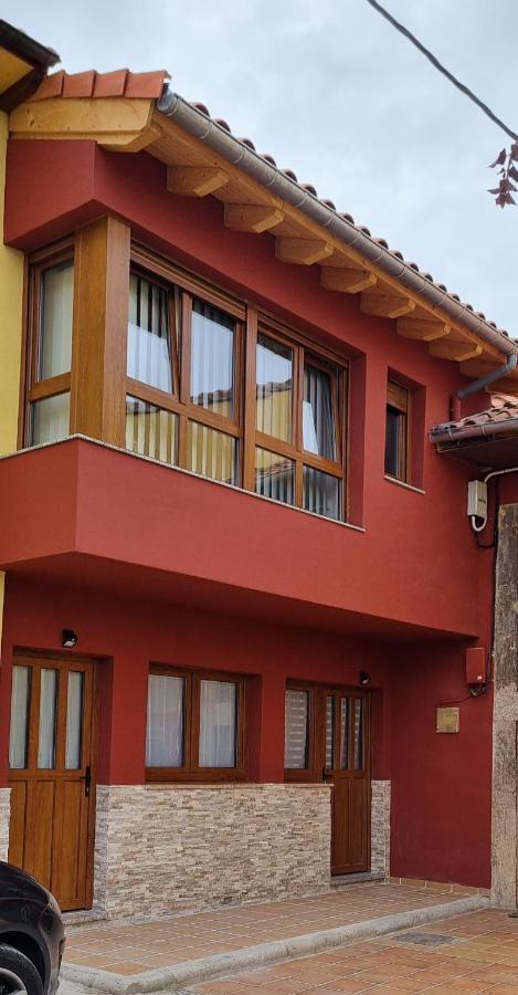 Apartamentos Les Texuques II Nueva De Llanes Eksteriør bilde